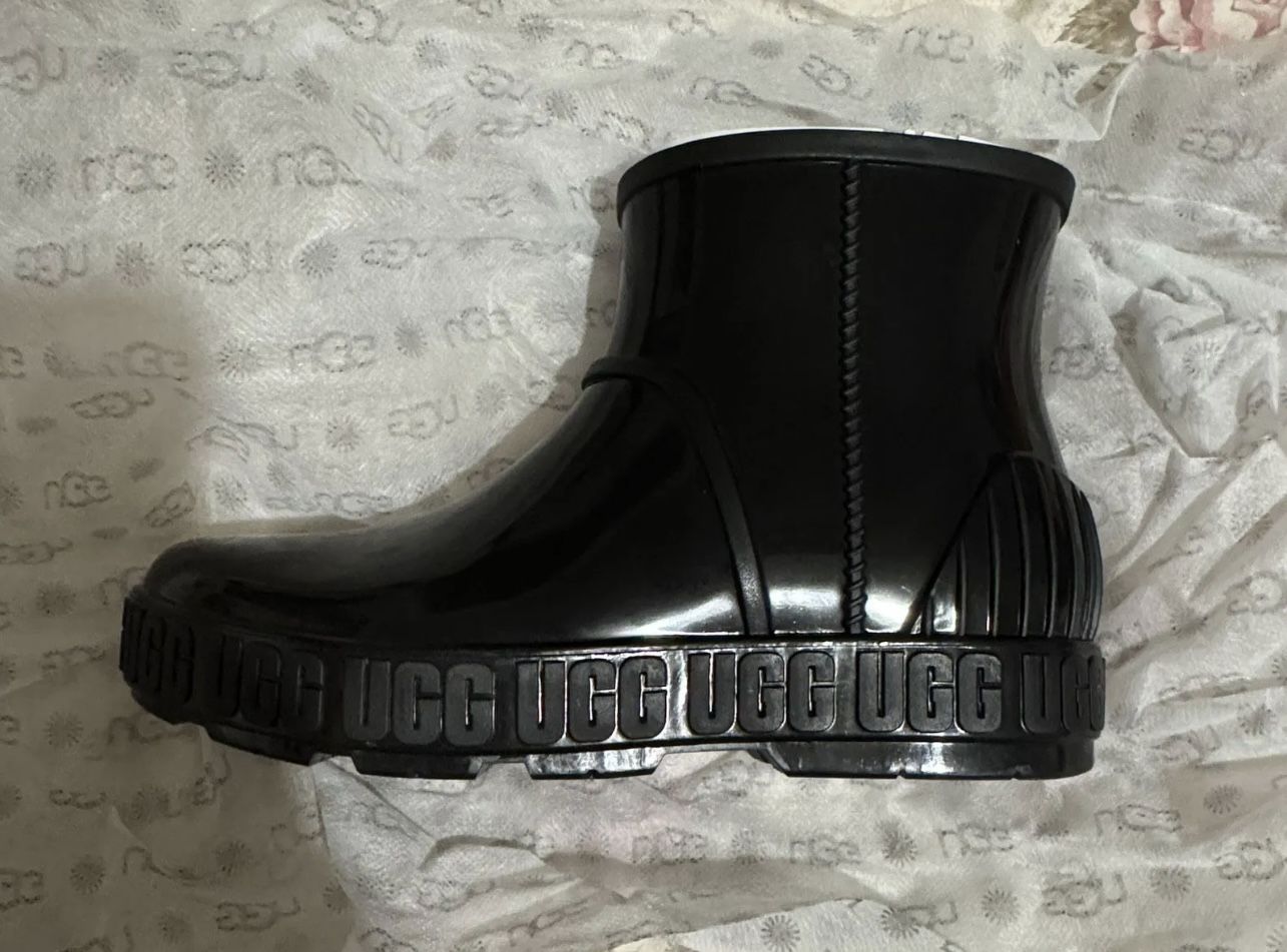 UGG Black Boots