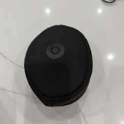 Silver beats wireless headphones 