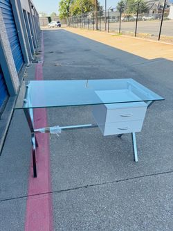 Glass Office Desk 48”