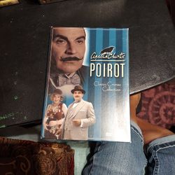 Agatha Christie's Poirot Classic Crimes 4-disc DVD  $7.00