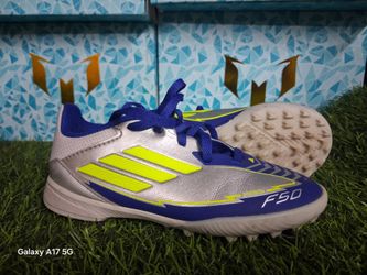 Turf soccer cleats us size 12.5k
