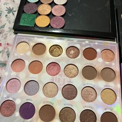 Eyeshadow Pallets