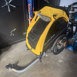 Like New Burley Bee Kid Trailer