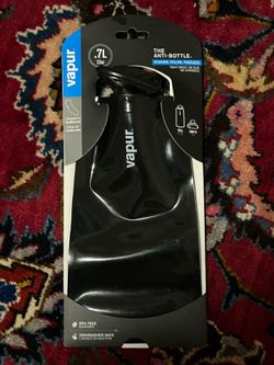 NEW VAPUR Anti-Bottle .7L/23oz Collapsible BPA Free Water Bottle