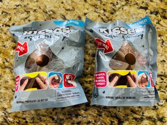 TARGET SCENTED HERSHEYS KISSES SQUISHI TOYS