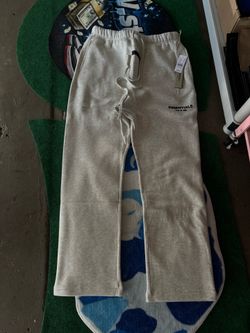 Fear of God Essentials Light Oatmeal Sweatpants Size Large | New w/ Tags