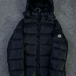 Maya Puffer Size 4 / XL