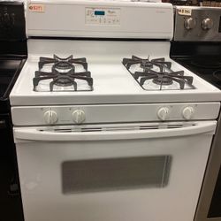 Whirlpool Freestanding Natural Gas Range