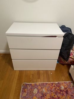 Bedroom set