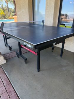 Stiga Advantage Pro Indoor Table Tennis Table