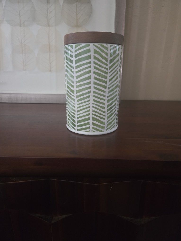 🍃 Certified International Kitchen Canister – Lisa Audit “Mixed Greens” 🍃