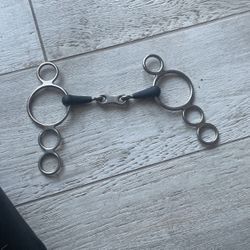 Horse riding bit