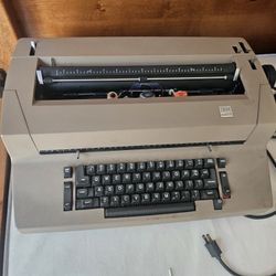 IBM Typewriter 