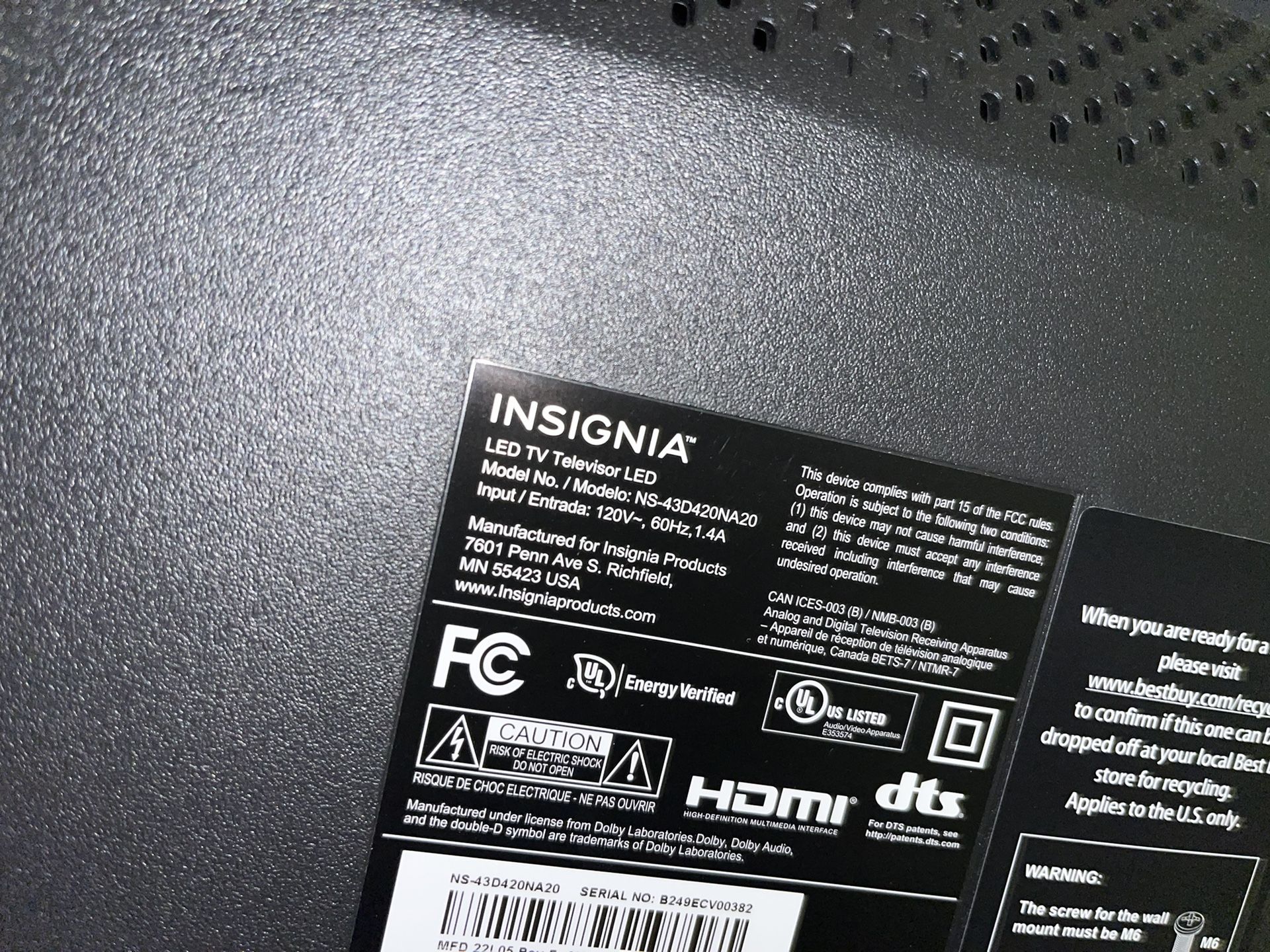 Insignia 43” TV