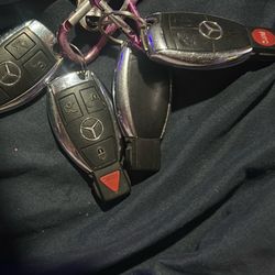 Mercedes Benz Key Fobs 