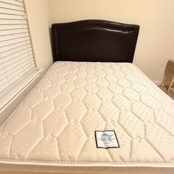 Queen mattress only, clean & comfortable, no box spring, ready for pickup. Great condition!