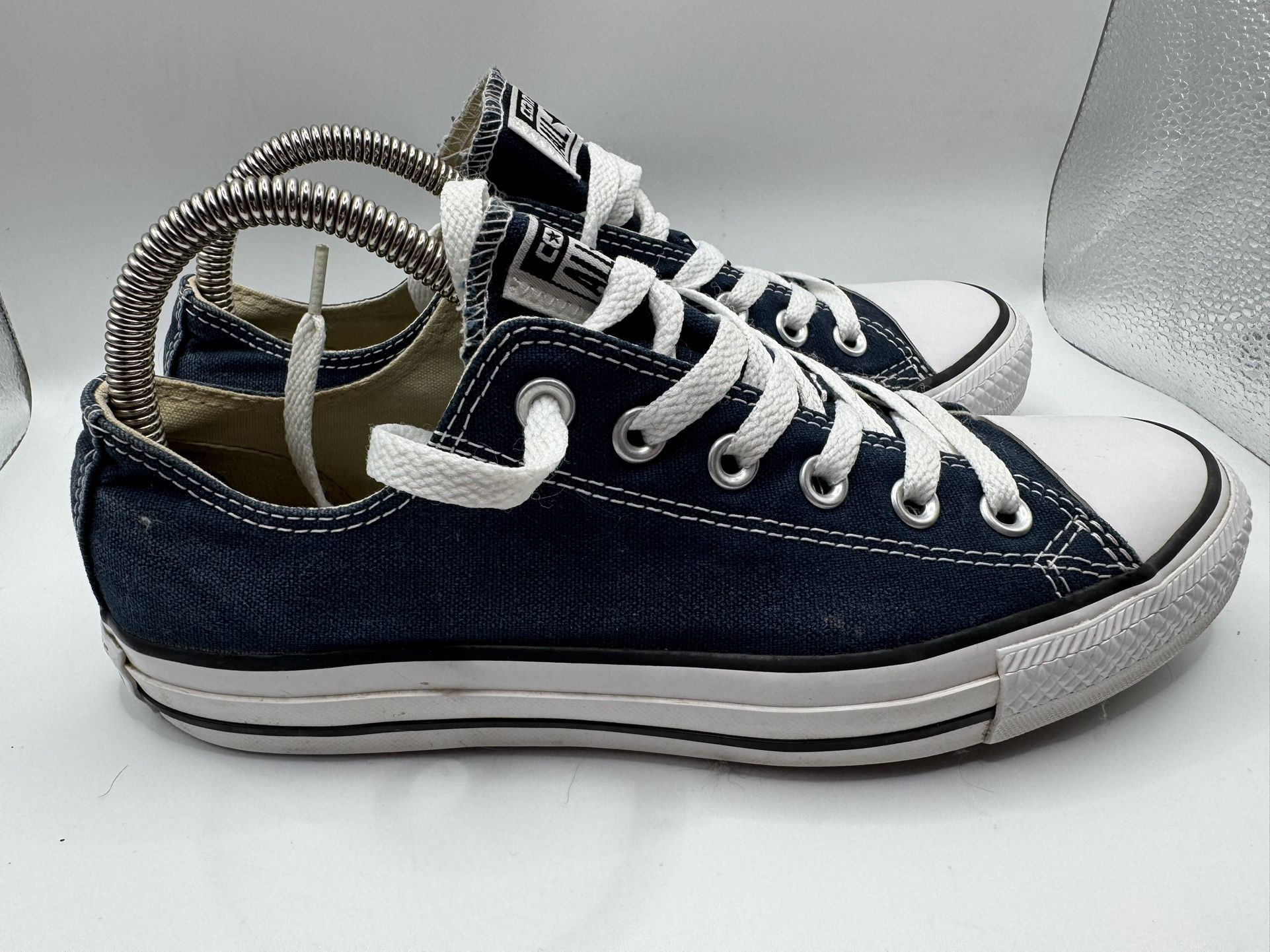 CONVERSE SIZE #6 Man 8 Women