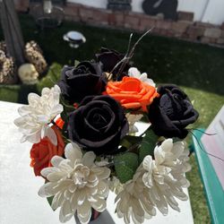 Halloween Strip Vase And Flowers