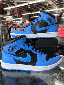 Air Jordan 1 Mid University Blue Black