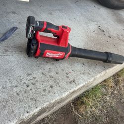 Milwaukee Blower