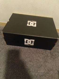 Mens DC work shoes composite toes $40