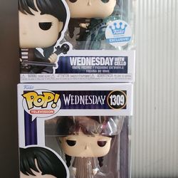 WEDNESDAY ADDAMS FUNKO POP