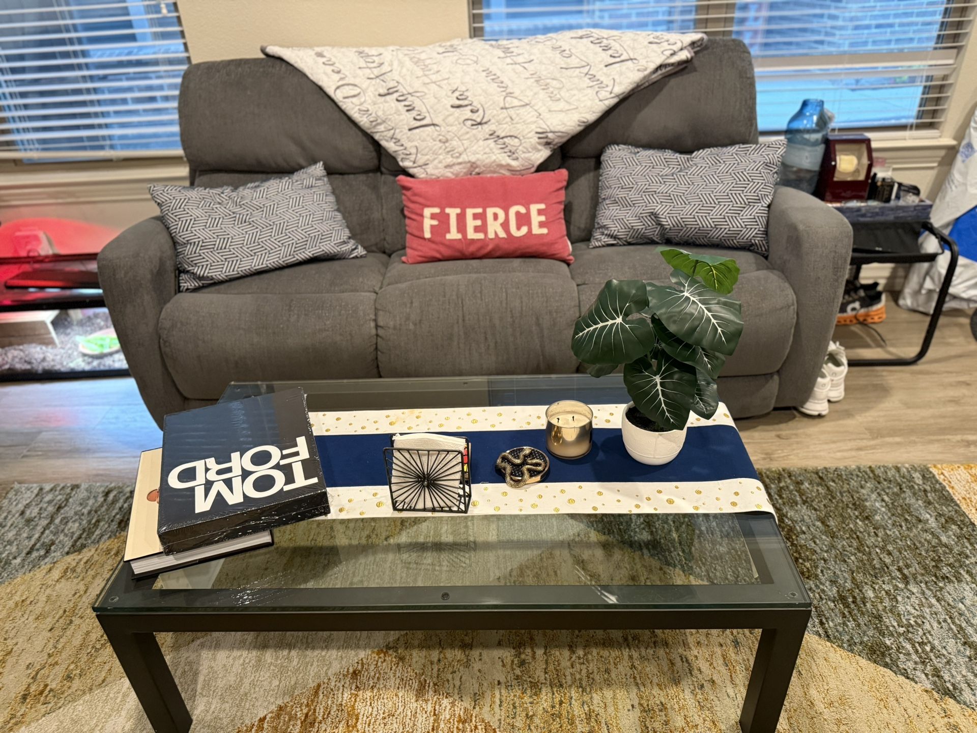 Recliner Couch And Coffee Table