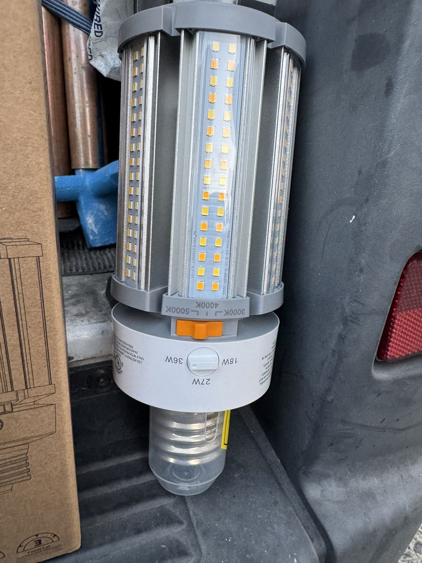 LED HID REPLACEMENT LAMP