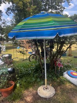 Outdoor Patio Umbrella with Base