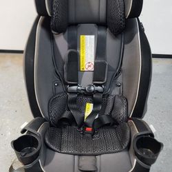 Graco Slimfit All In One Car Seat