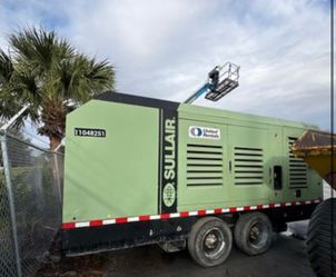 900 CFM Compressor