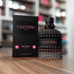 Valentino Born In Roma Intense 
