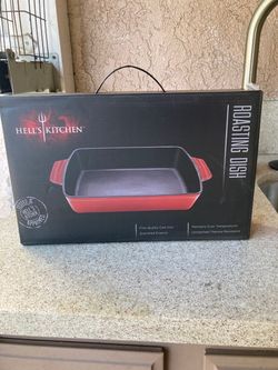 Hell's Kitchen Cast Iron Roasting Dish