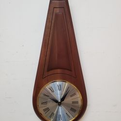 Mid Century Modern Elgin Tear Drop Wall Clock