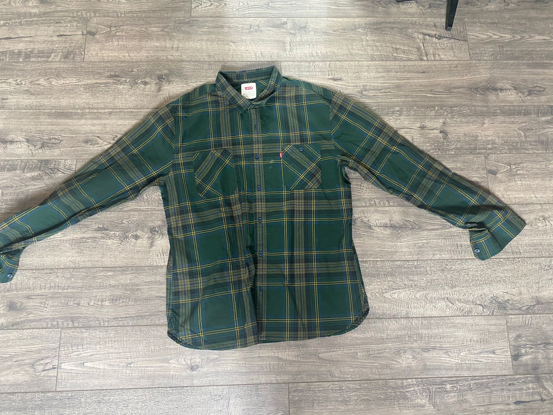 Levi’s Flannel Size XL