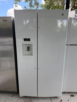 GE fridge 36w
