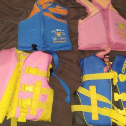 Kids Life Jackets..up To 35 Lbs