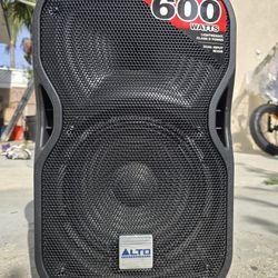 Truesonic 600 Watt Speaker 