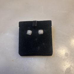 10k Yellow Gold Earrings