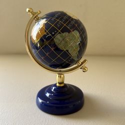 Globe (Small)