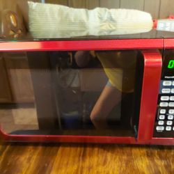 Hamilton Beach 1000w Microwave 1.1Cubic