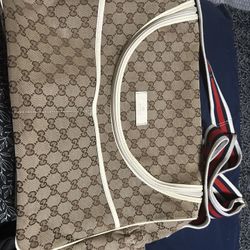 Gucci Messenger Bag 
