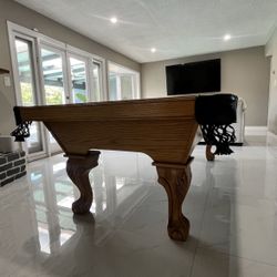 Pool Table 8ft ( Free Delibery & Set Up ) 