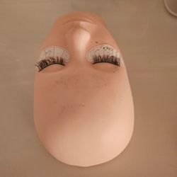 Lash/Aesthetics Training Mannequin Head
