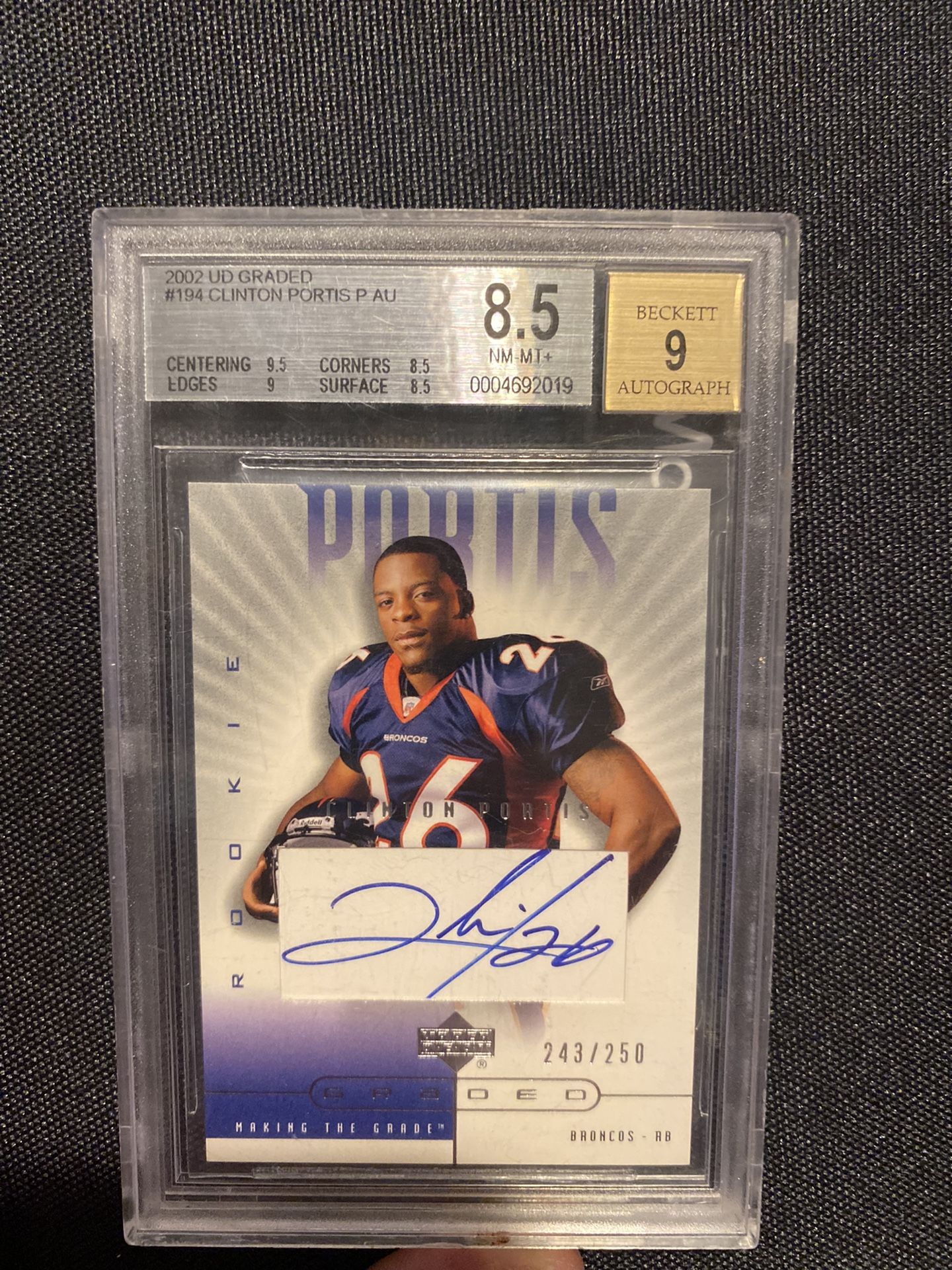 2002 UD GRADED #194 CLINTON PORTIS P AU