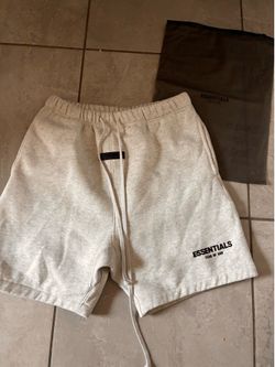 Light Oatmeal Essentials shorts