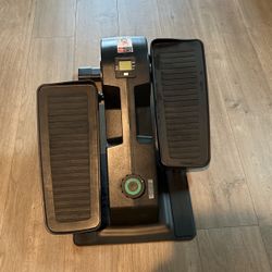 Cubii Under Desk Elliptical 