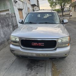GMC YUKON  XL 2004