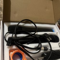 Two wireless Karaoke Mics