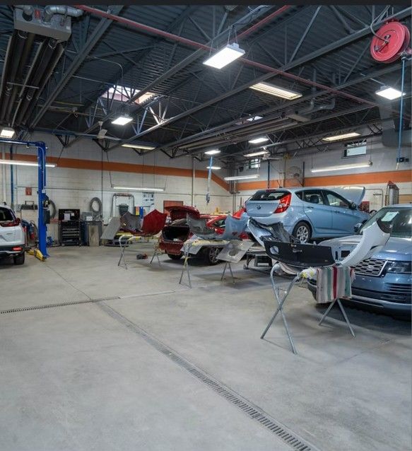 Looking To Rent Or Lease Auto Body Shop In The Valley